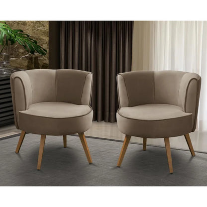 Conjunto 2 Poltronas Decorativas Isa em Suede Cappuccino com Pés em Madeira